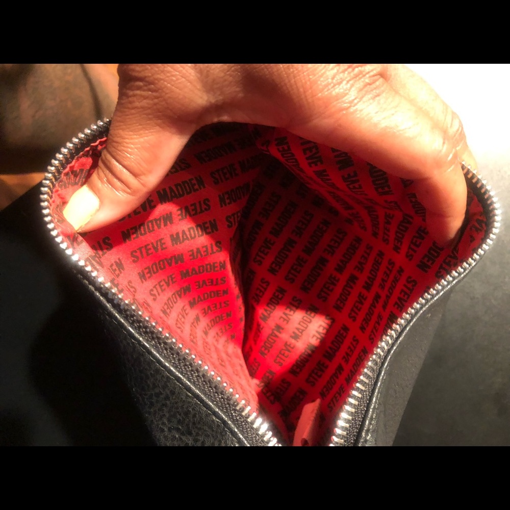 Makeup bag